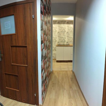 New York Apartament By Karl Radom Luaran gambar