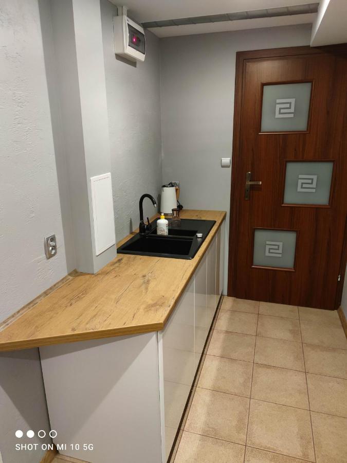 New York Apartament By Karl Radom Luaran gambar