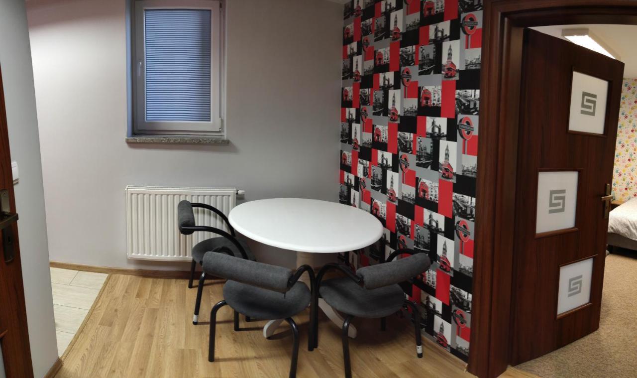 New York Apartament By Karl Radom Luaran gambar